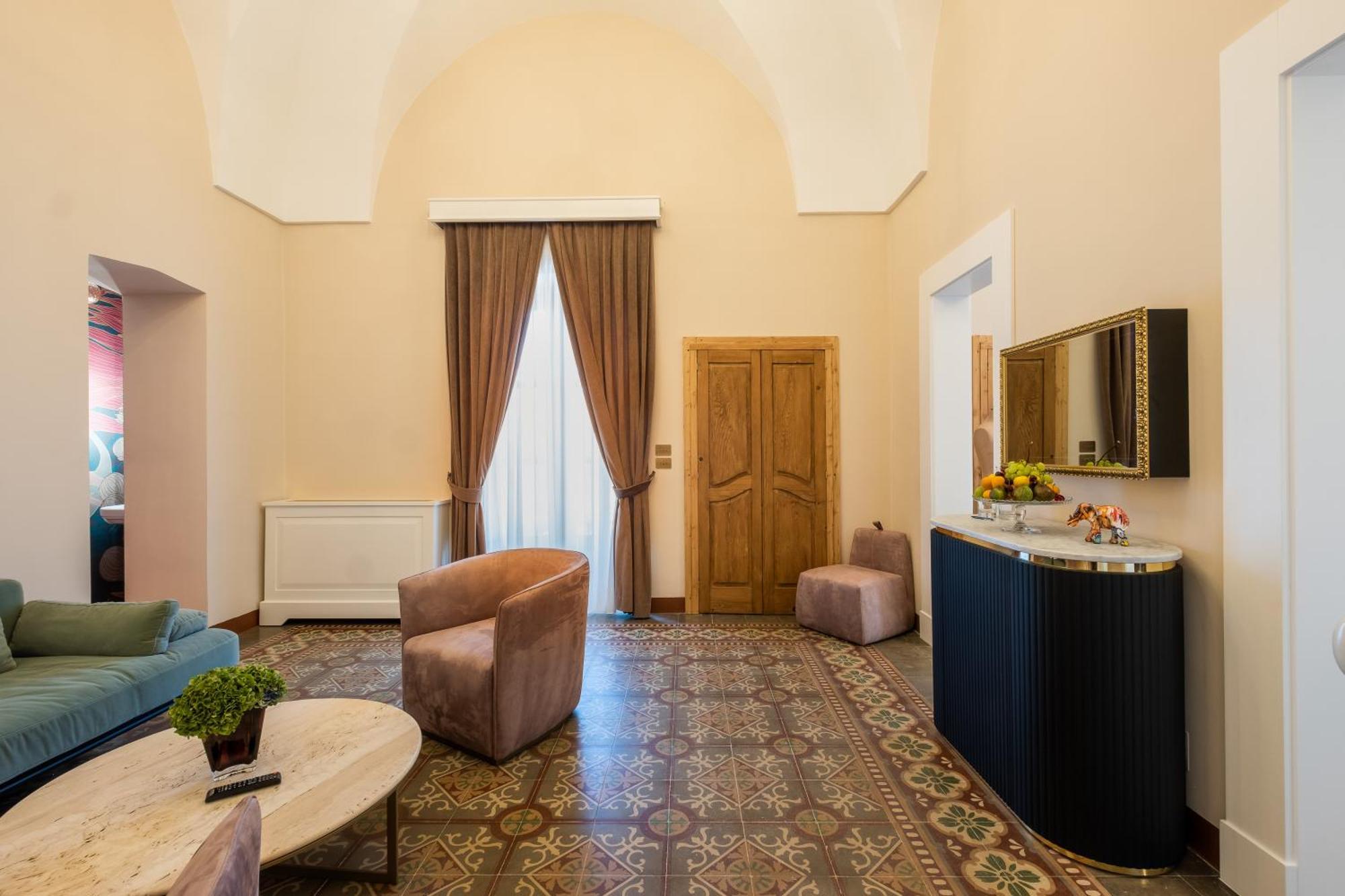 Nohasi Palace Lifestyle & Noha